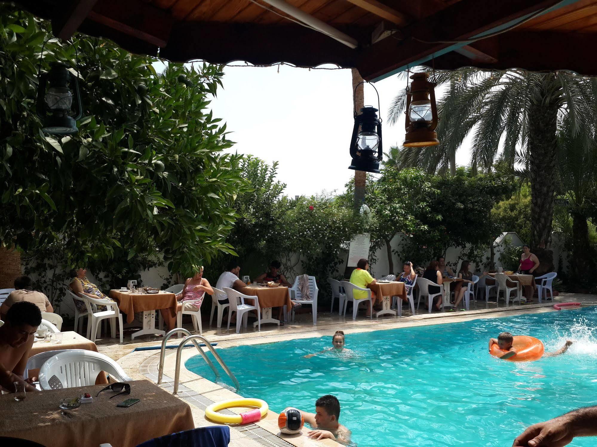 Murat Hotel Kemer Esterno foto